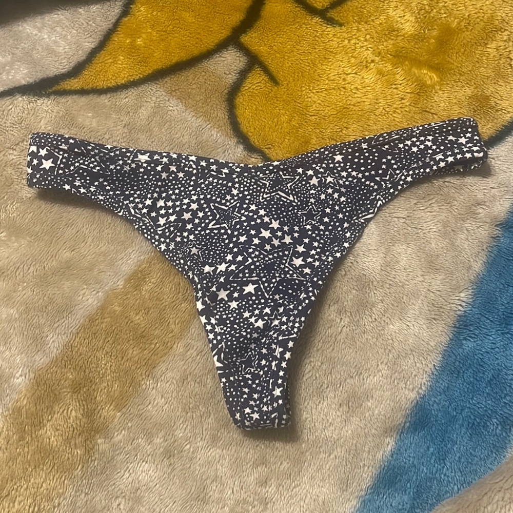 VS PINK Thong L